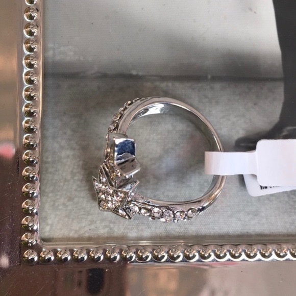 ❤️Beautiful Double Star Ring With CZ Stones - Picture 5 of 7